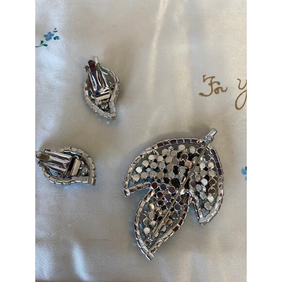 vintage 1950s Julianna aqua rhinestone brooch and earrings 50s jewelry set leaf - Picture 5 of 9
